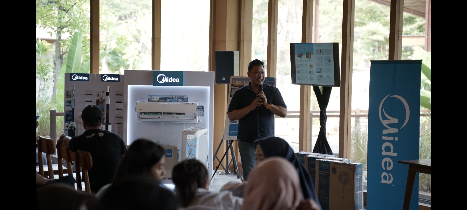 Midea Indonesia Perpanjang Kerjasama Dengan Manchester City Hingga 2026