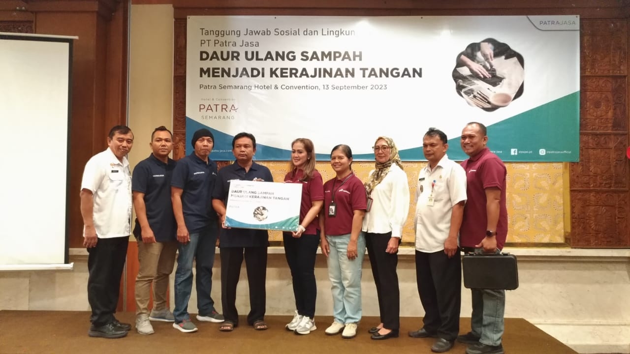 Patra Jasa Ajak Warga Wonotingal untuk Pemberdayaan Sampah Menjadi Kerajinan Tangan Daur Ulang