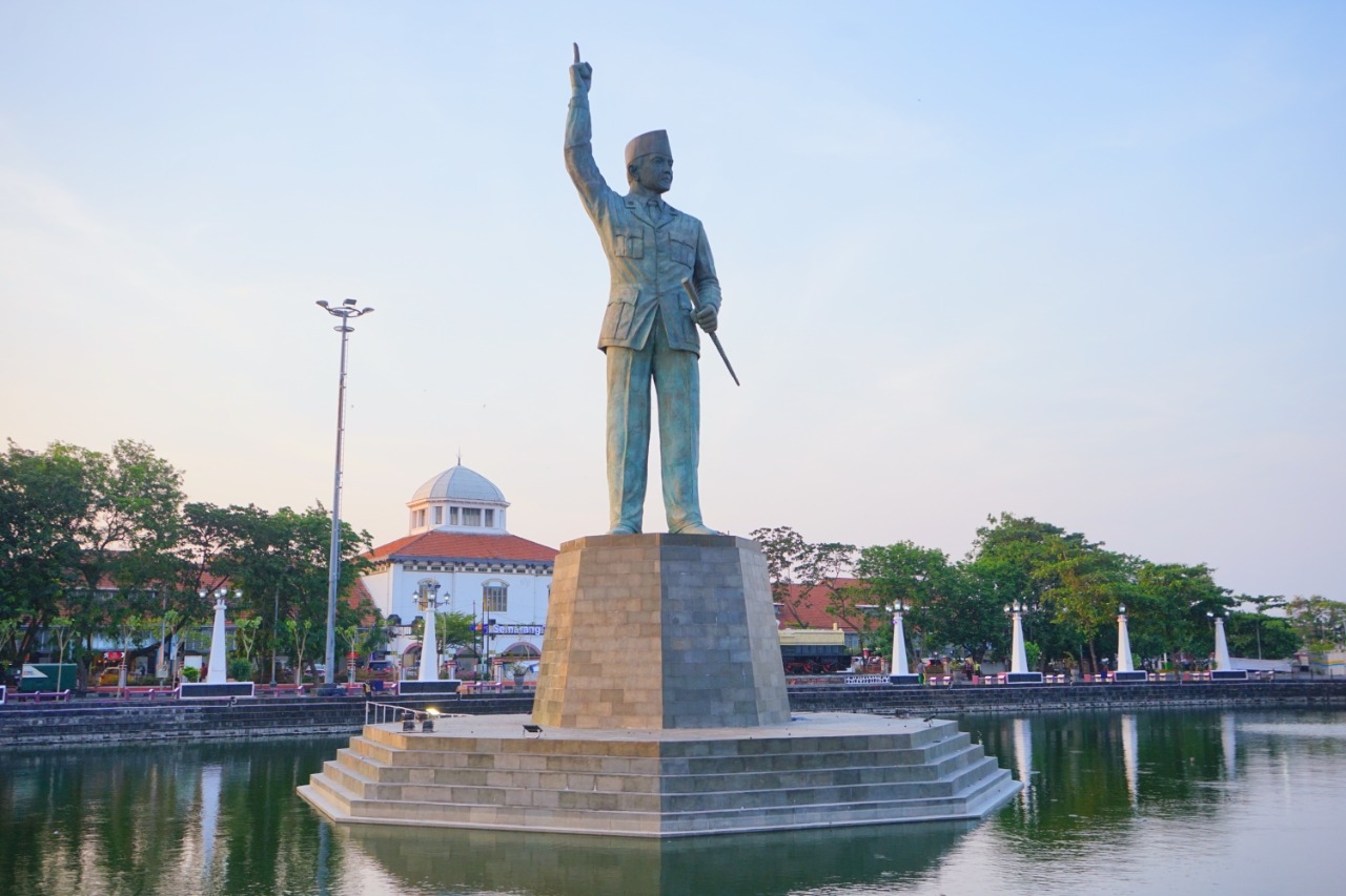 Viral di Banyuasin, Cek Fakta Patung Bung Karno di Jateng, Salah Satunya di Polder Tawang Semarang