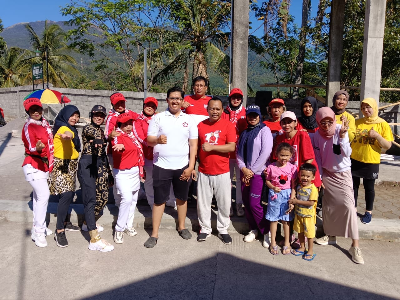 Demi Tingkatkan Kesadaran Berolahraga, Kader PSI Kabupaten Semarang Ajak Warga Ikut Senam Solidaritas