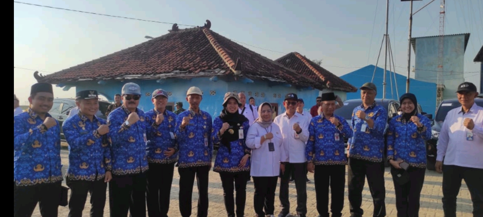 Dinlutkan Dampingi Kunjungan DPR RI di TPI Morodemak