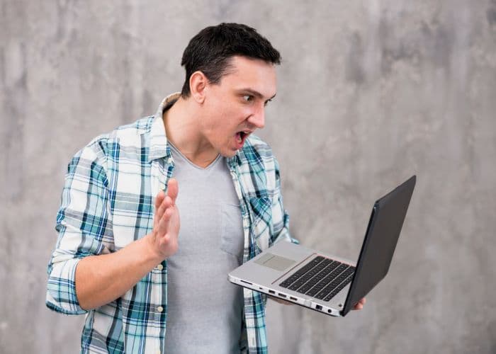 Berikut 7 Penyebab Laptop yang Digunakan Tiba-Tiba Mati dengan Sendirinya