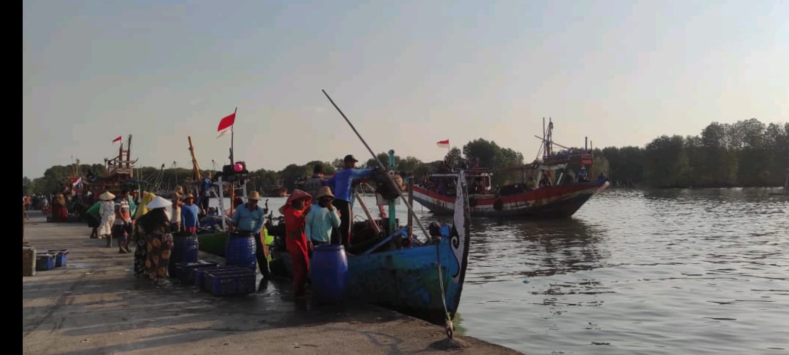 Dinlutkan Demak : BBM Solar Subsidi Hanya untuk Kapal Nelayan di Bawah 30 GT
