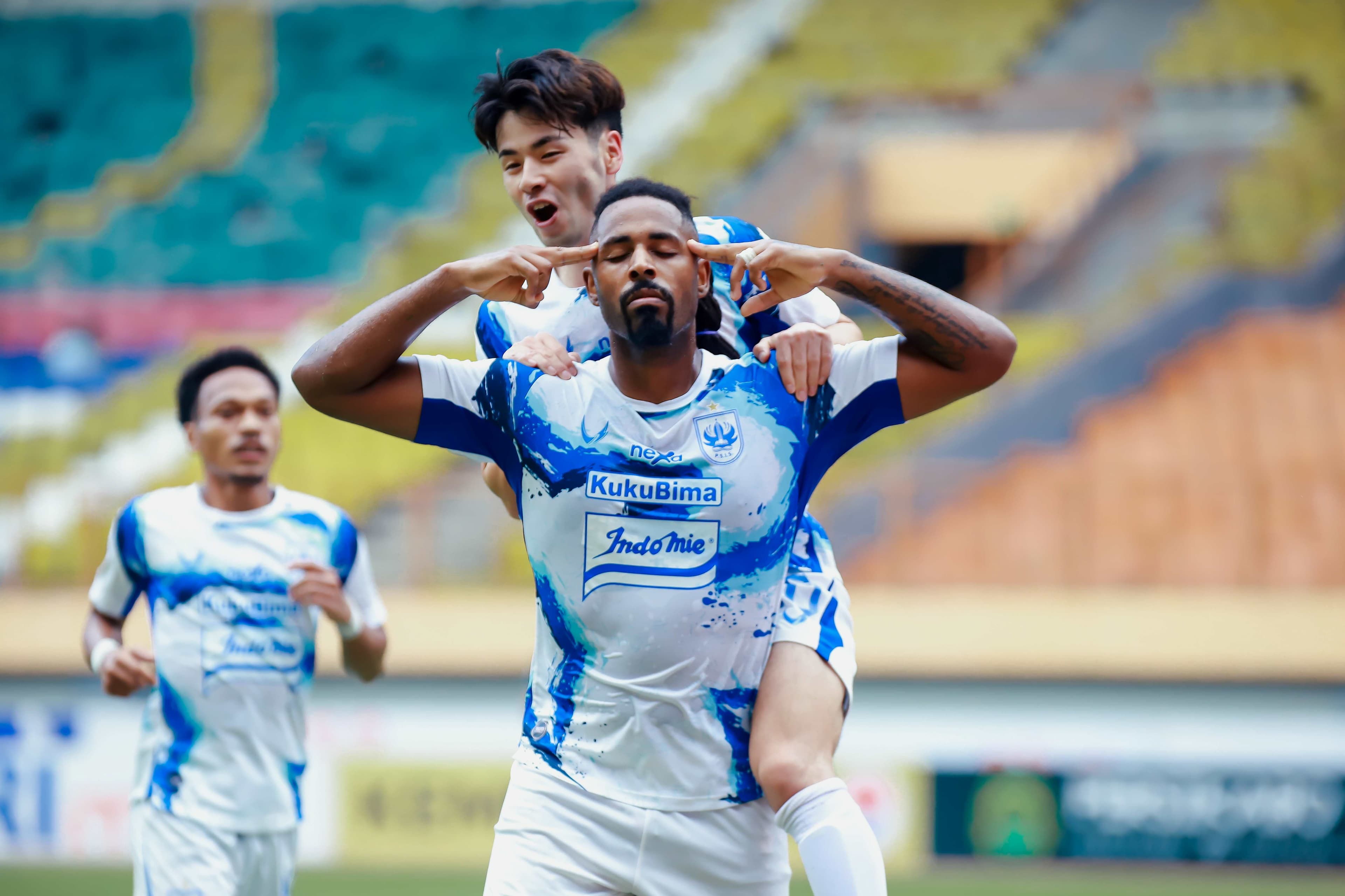 Drama Lima Gol di Stadion Wibawa Mukti: PSIS Semarang Kalahkan Persikabo 3-2