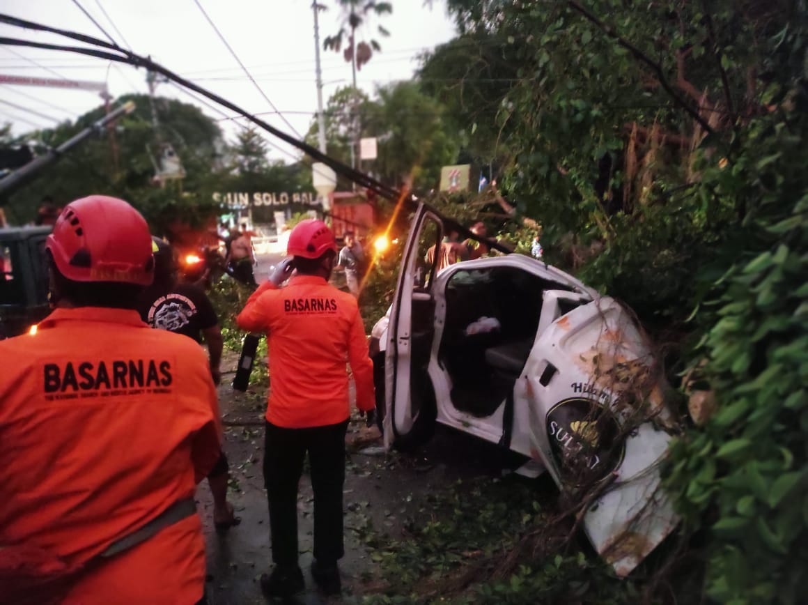BMKG: Prakiraan Cuaca Jawa Tengah, Waspadai Angin Puting Beliung dan Petir di Masa Pancaroba