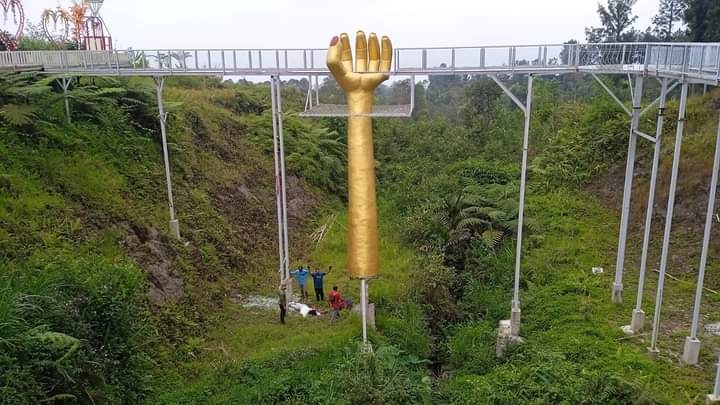 Pemkab Banyumas Tutup Sementara Jembatan Kaca The Geong