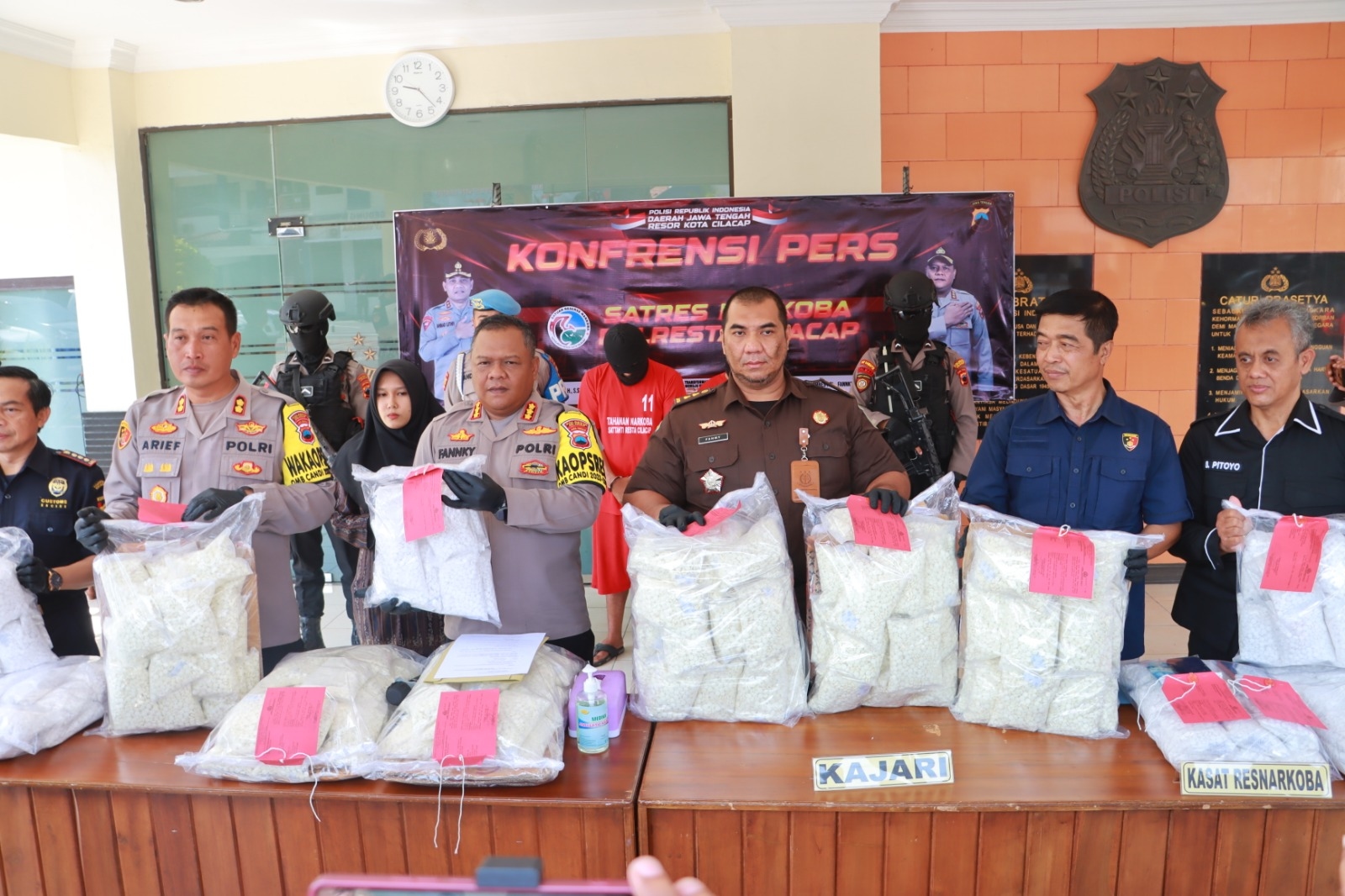 Polresta Cilacap Tangkap 2 Gembong Bandar Obat Terlarang