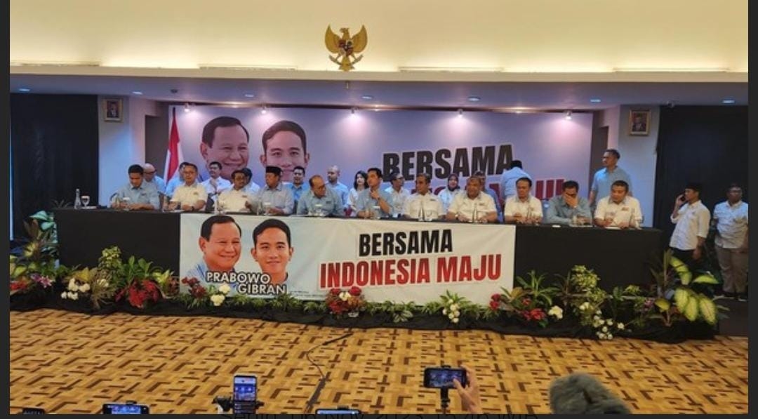 Ketua Umum Golkar Airlangga Hartarto Pimpin Pengarah TKN Prabowo-Gibran, Ada Habib Luthfi
