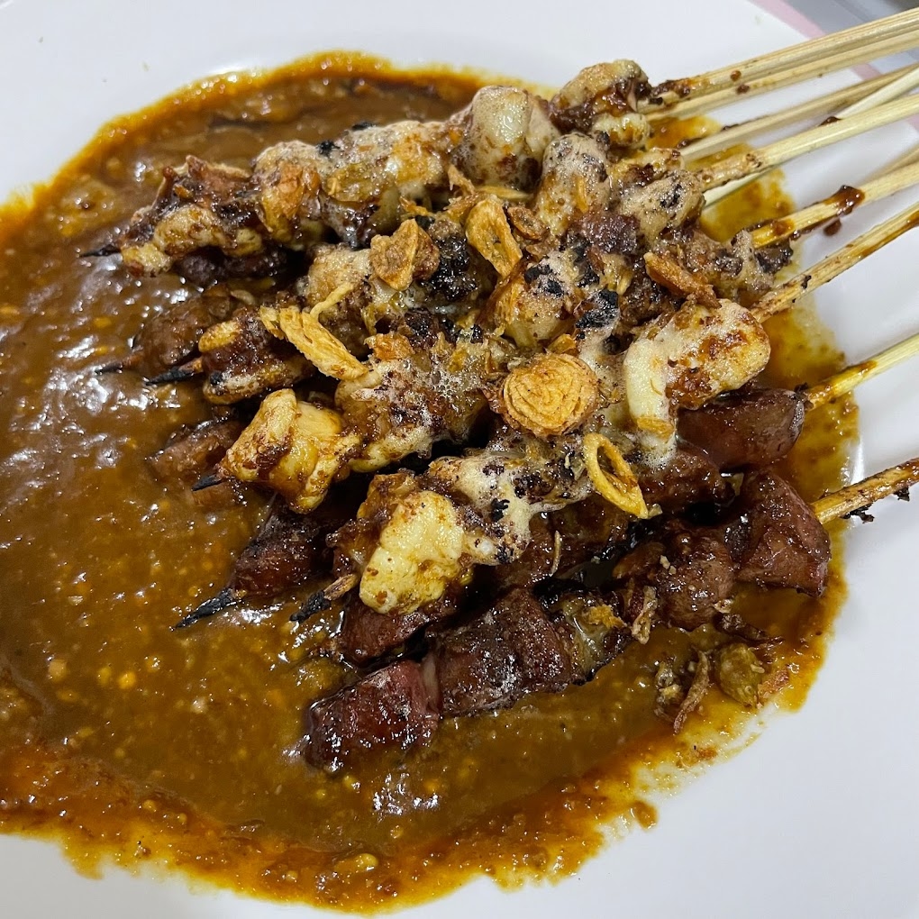 5 Rekomendasi Wisata Kuliner Malam yang Wajib Kamu Coba Bila Berkunjung ke Bogor