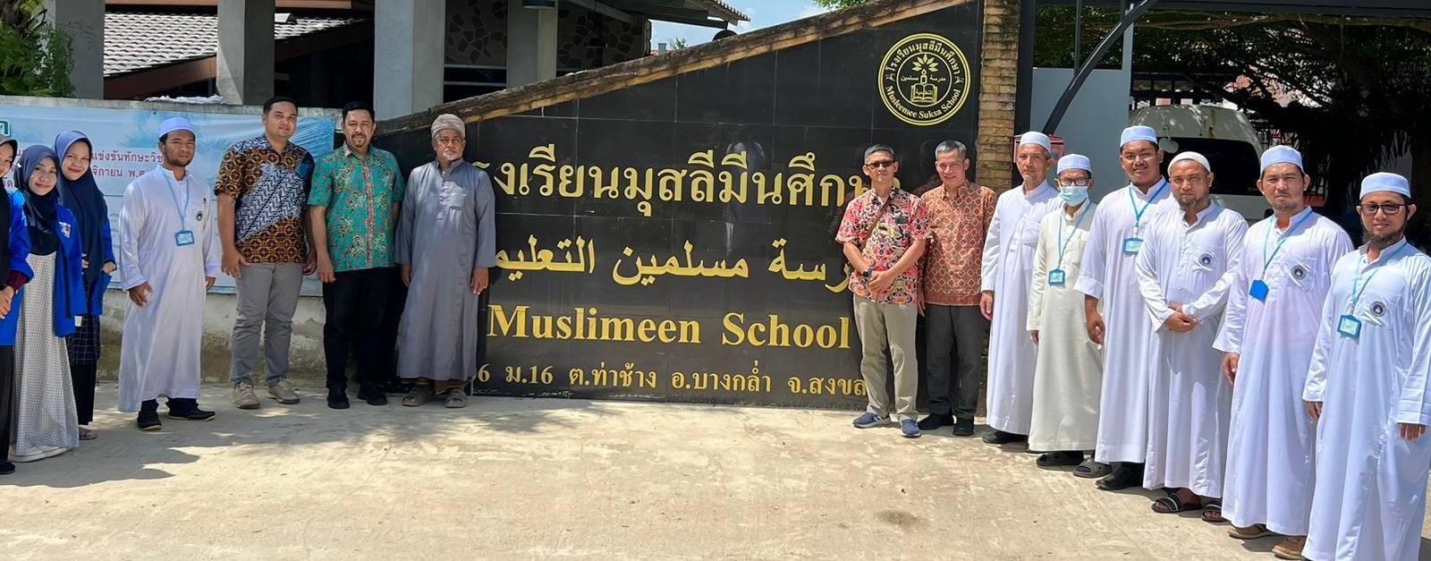 Tim PKM USM Kenalkan Temuan Pipa Resapan Horizontal di Thailand