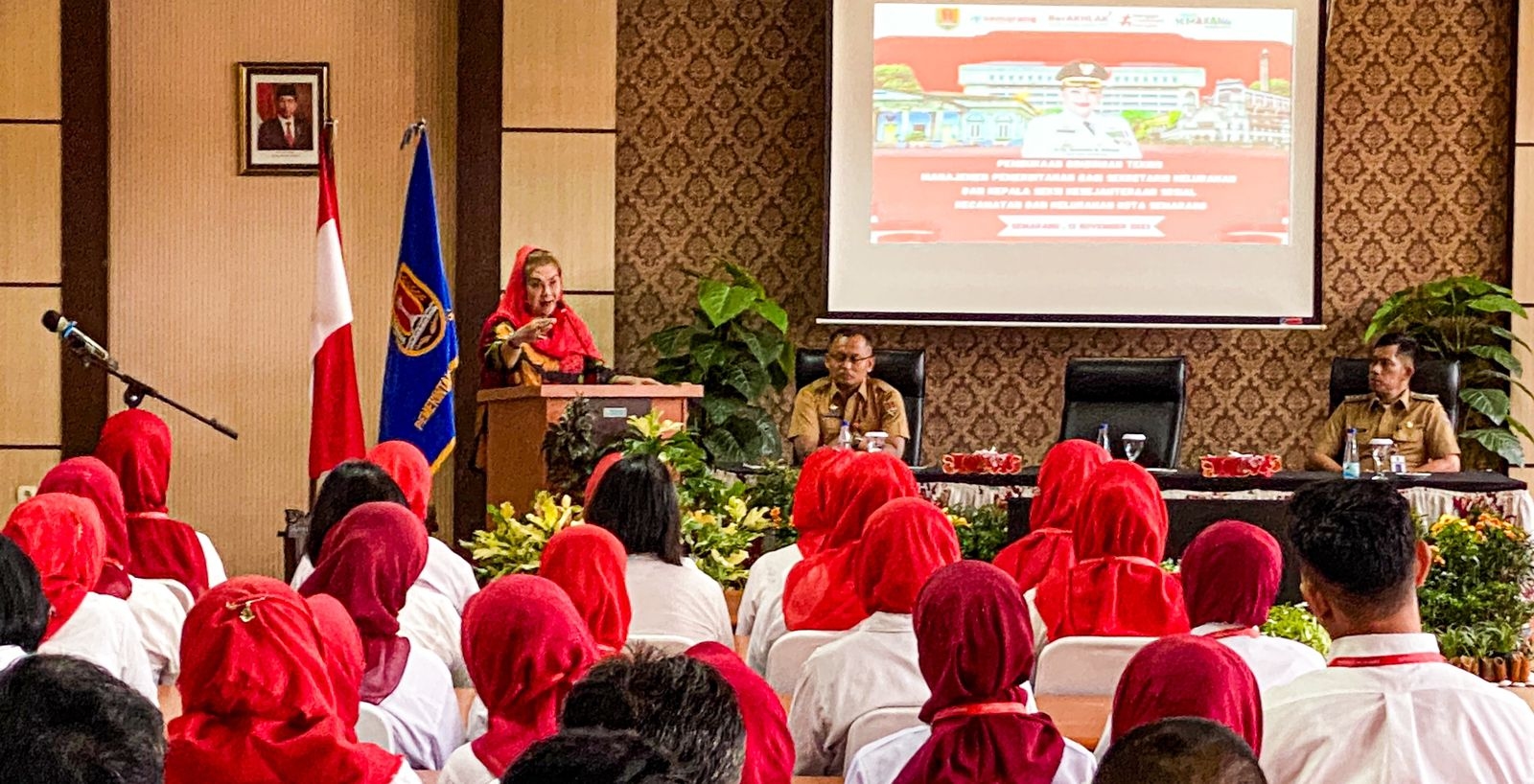 Optimalkan Pelayanan ke Masyarakat, Mbak Ita Ingin Pejabat Kelurahan Paham Manajemen Pemerintahan
