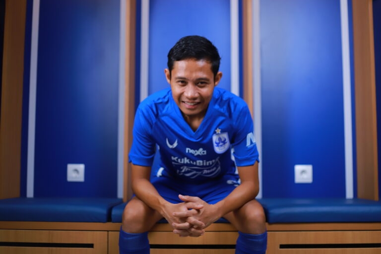 PSIS Rekrut Evan Dimas