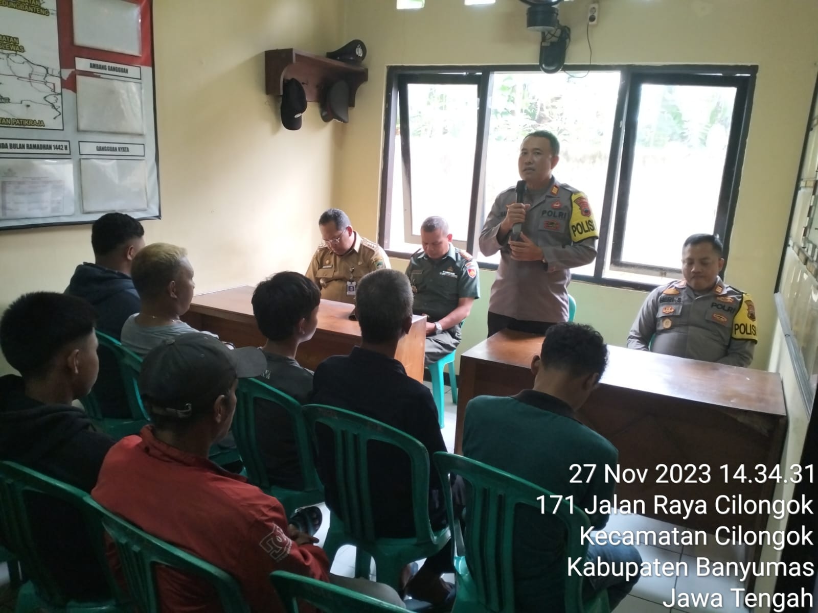 Polresta Banyumas Amankan Sekelompok Remaja Konvoi Bawa Sajam dan Petasan di Cilongok 25 November Lalu