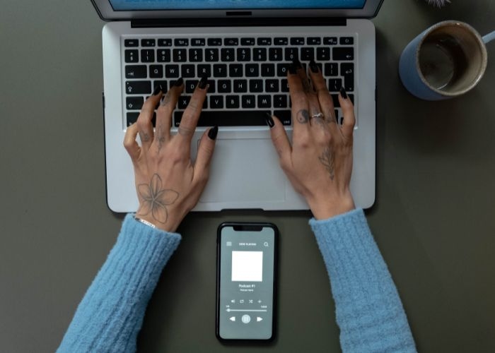 5 Cara Mudahnya Memindahkan Foto dari HP ke Laptop: Panduan Lengkap dan Praktis