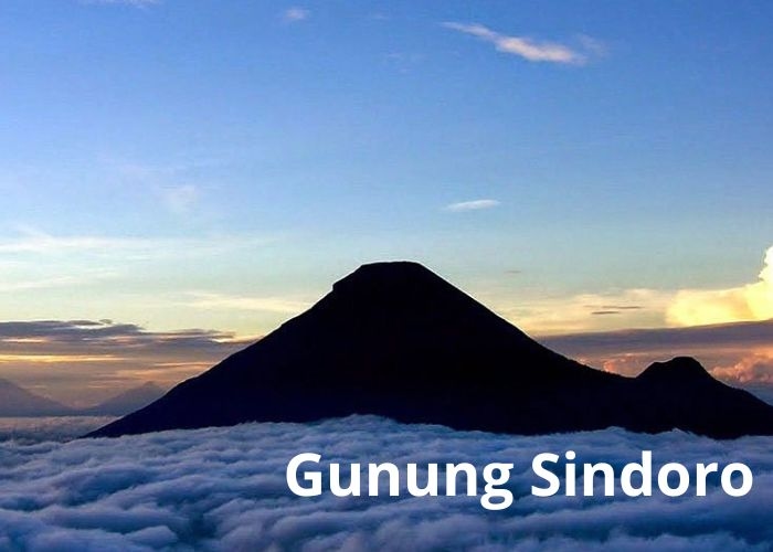 Keunikan dan Misteri Gunung Sindoro: Dibalik Puncak yang Megah dan Cerita Mitos yang Beredar Luas