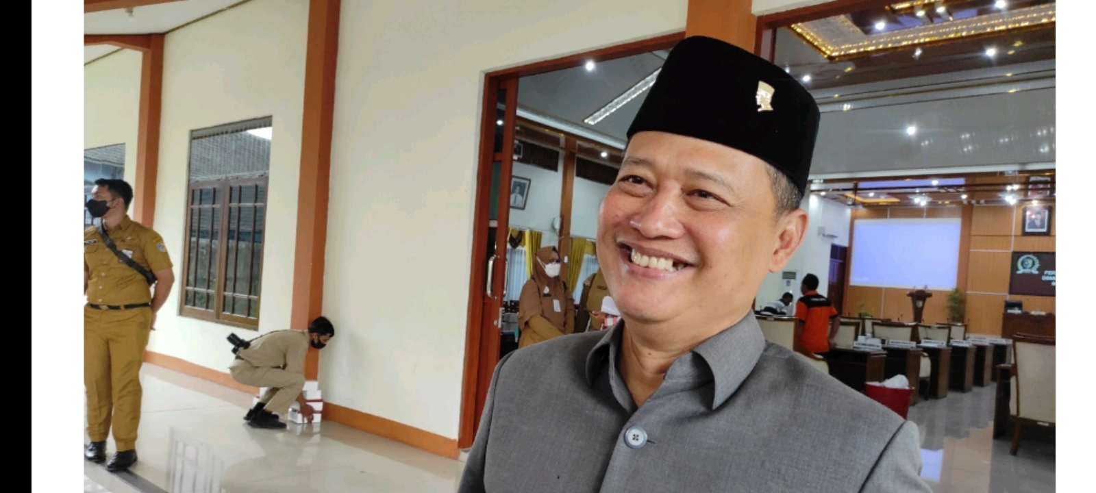 Pertimbangkan Kesehatan, Ketua DPRD Demak Dorong Pemkab Sediakan Kawasan untuk Perokok
