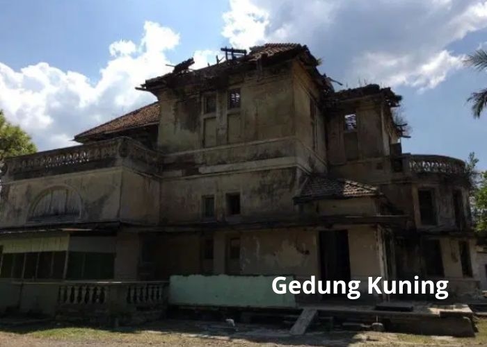 Misteri Gedung Kuning Semarang: Antara Megahnya Sejarah dan Aura Mistis yang Menyelubungi