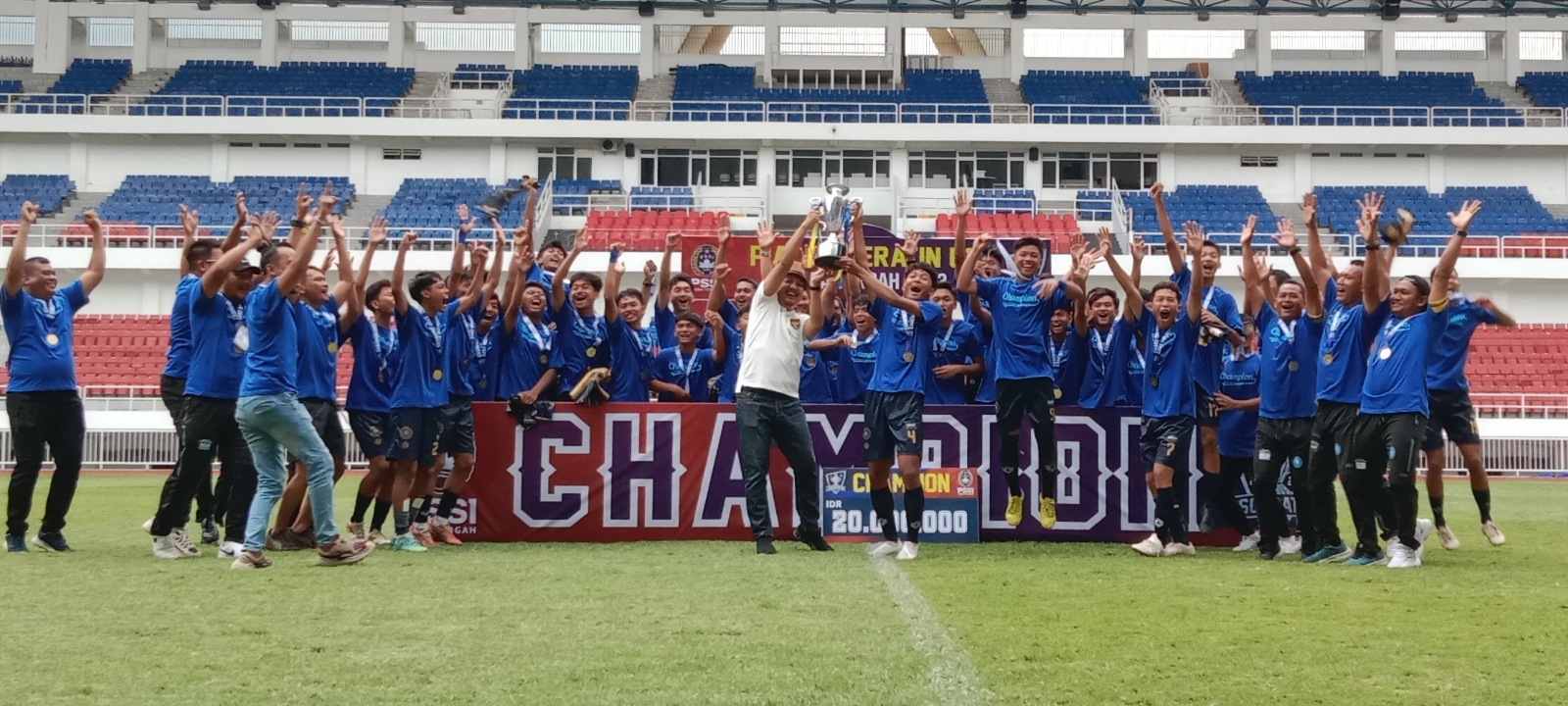 Piala Soeratin Jawa Tengah Berakhir, Yoyok Sukawi Sebut Semua Tim Bermain Sportif dan Fairplay