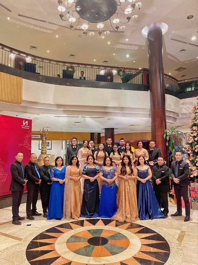 Harmoni Natal Mengalun di Hotel Ciputra Semarang, Hiburan Istimewa Untuk Para Tamu