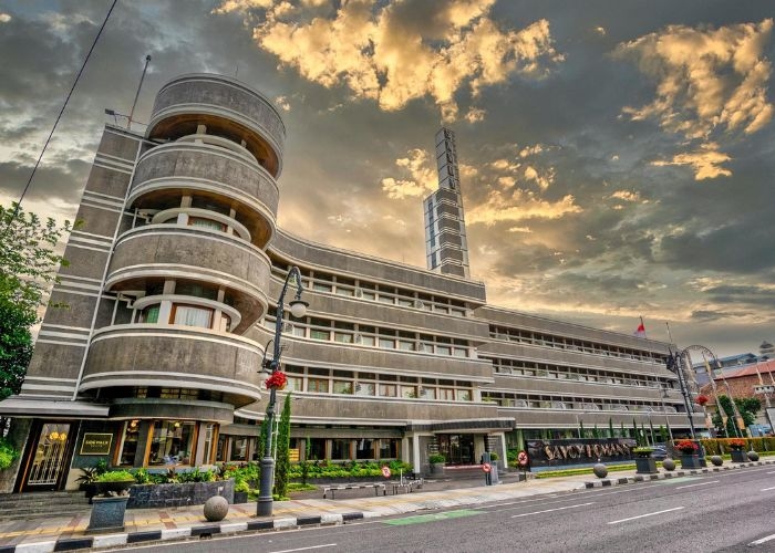 Mengulik Hotel Savoy Homann: Petualangan Misteri di Hotel Bersejarah Bandung, Tempat Soekarno Menginap