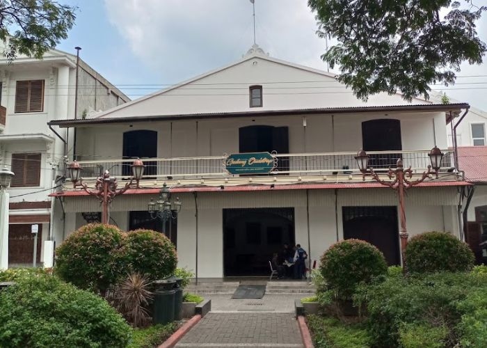Menelusuri Kisah Dibalik Gedung Oudetrap: Menyaksikan Jejak Sejarah dan Peradaban Kota Lama Semarang