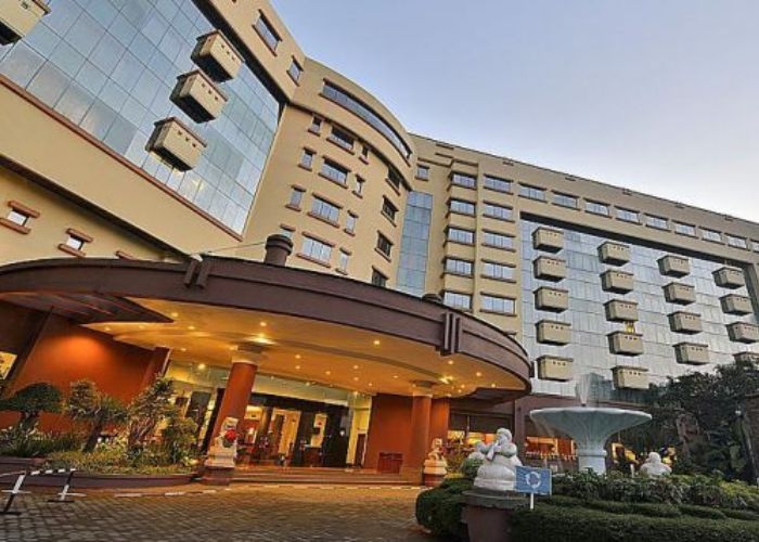 Misteri dan Kisah Seram di Balik Kemegahan serta Kemewahan Hotel Grand Aquila di Bandung