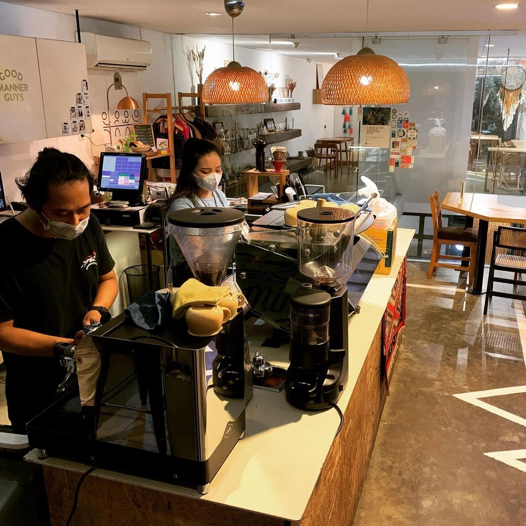 5 Cafe Instagramable dan Kece di Surabaya Barat yang Wajib Kamu Kunjungi Sebagai Pilihan Tempat Nongkrong