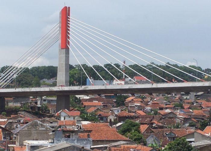 Misteri 3 Jembatan Angker di Kota Bandung: Legenda di Balik Pesona Indah dan Gemerlapnya Paris Van Java