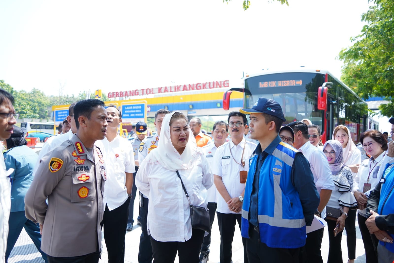 Mbak Ita Cek Tol Semarang-Batang, Ingin Pastikan Jalur Aman saat Libur Nataru