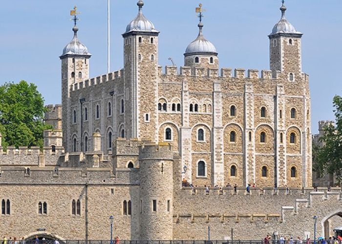 Kisah Horor Menara London: Sejarah, Fakta Menarik, dan Misteri yang Tersembunyi