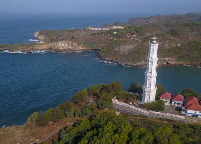 Eksplorasi Keindahan Wisata Pantai Pandansari Bantul: Pesona Alam Tersembunyi yang Mengagumkan di Jogja
