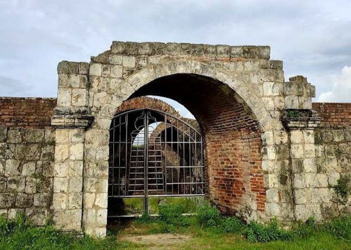 Misteri Benteng Surosowan: Jejak Sejarah dan Mistis Kolonial Belanda di Kota Serang