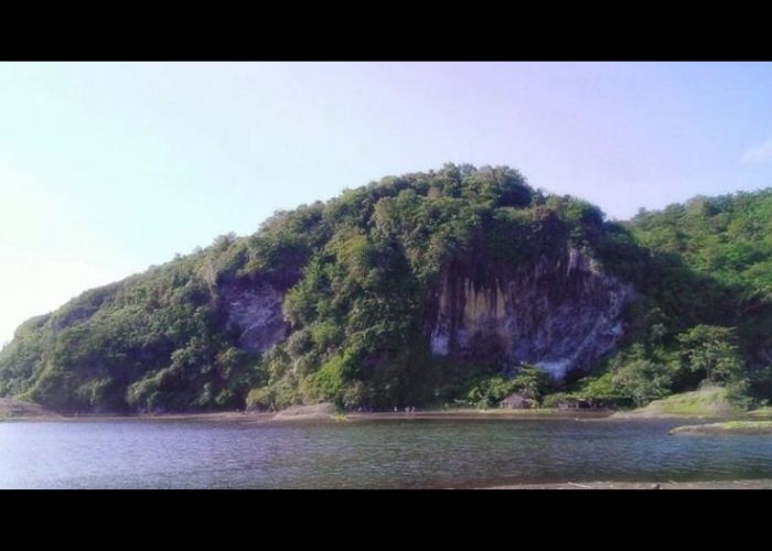 Misteri Gunung Srandil: Tempat Peristirahatan Eksklusif Bupati dan Keindahan Pemakaman yang Menyentuh Hati