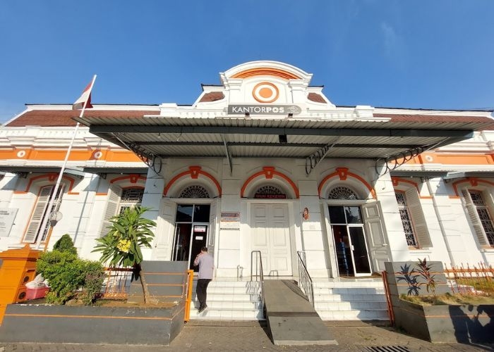 Sejarah dan Perkembangan Kantor Pos Besar Semarang: Jejak Gedung Bersejarah di Kota Lama