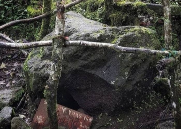 Kisah Misteri: Nyi Lingga dan Mitos tentang Macan Tutul di Batu Lingga, Gunung Ciremai