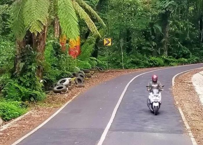 Jalur Tengkorak: Misteri Sengkan Mayit di Jalur Menuju Kawah Ijen, Kecelakaan yang Menyisakan Duka