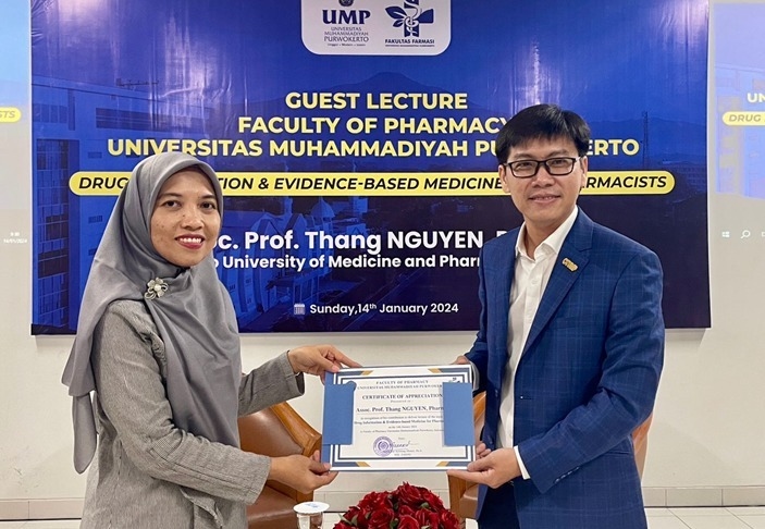 Fakultas Farmasi UMP Gelar Guest Lecture, Hadirkan Pakar dari Can Tho University of Medicine and Pharmacy, Vietnam