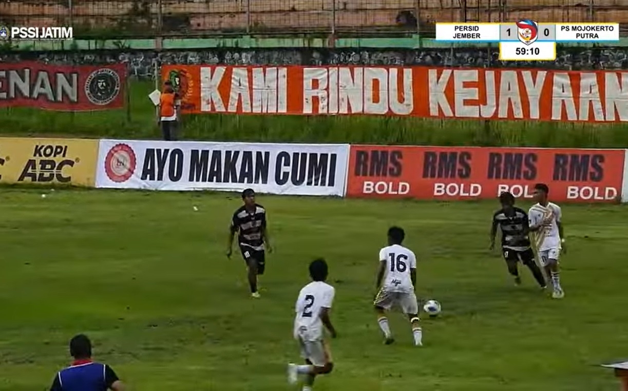 HASIL AKHIR LENGKAP Pertandingan Pertama Liga 3 Jatim 2023 Babak 16 Besar, Warganet Soroti Kinerja Wasit Dinilai Dukung Tuan Rumah