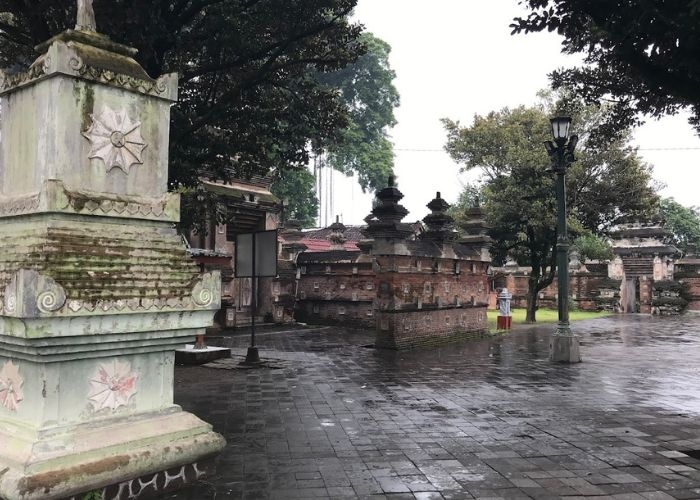Peninggalan Bangunan Sejarah: Pemeliharaan dan Pelestarian Cagar Budaya, Makam Raja Mataram di Kotagede
