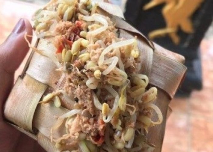 Sejarah Kuliner Nusantara: Kupat Jembut, Sebuah Tradisi Syawalan Meriah di Bagian Timur Kota Semarang