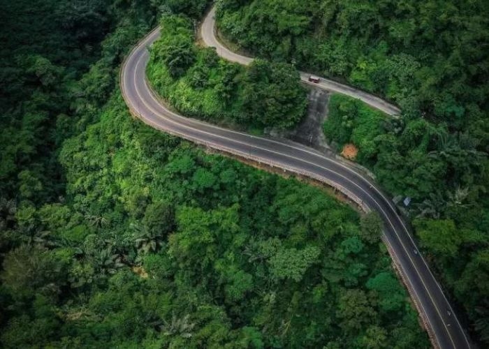 Misteri dan Kesunyian di Jalur Cadas Pangeran, Sumedang: Kisah Mistis di Balik Sunyi Senyapnya Sebuah Jalan