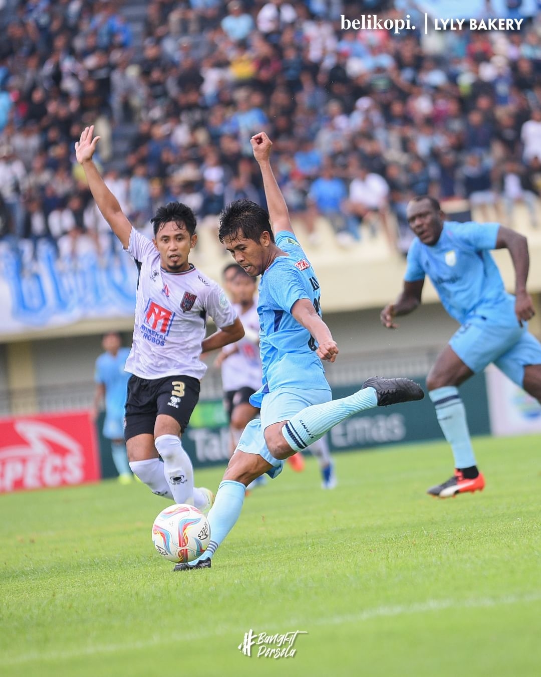HASIL AKHIR FULL TIME Persela Lamongan vs Malut United, MENANG SIAPA? Skor 2-2 Jelang Akhir Babak Kedua CEK SCORE FINAL di Liga 2 Championship