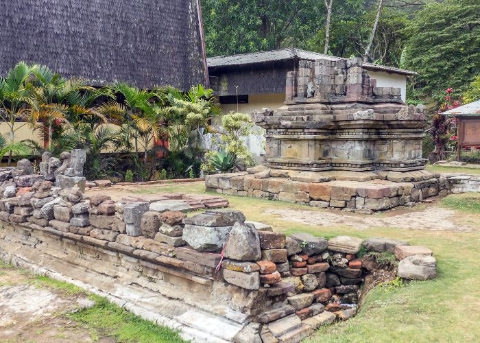 Sejarah dan Kisah Perjalanan Candi Songgoriti: Peninggalan Warisan Bersejarah di Kota Batu