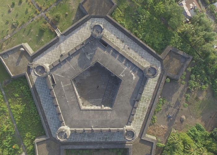 Bangunan Sejarah di Indonesia: Benteng Belgica, Saksi Bisu Penguasaan Eropa di Ambon