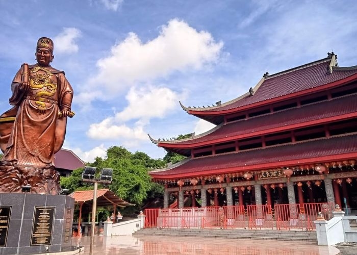 Sejarah Kelenteng Sam Poo Kong: Jejak Cheng Ho dan Kearifan Tionghoa di Semarang