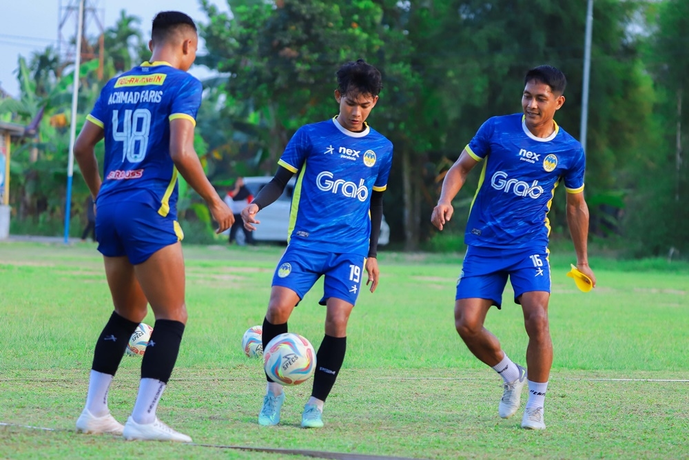 Flare dan Kekerasan: PSIM Yogyakarta Kena Denda Besar di Liga 2