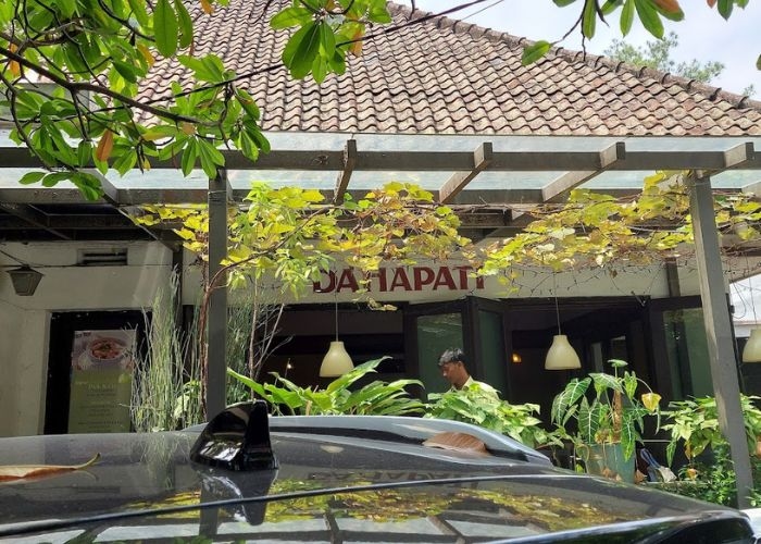 Mengungkap Sejarah dan Kelezatan Kuliner Sop Buntut di Dapur Dahapati, Bandung