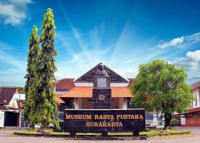 Mengenal Lebih Dekat Museum Radya Pustaka Solo: Mengungkapkan Harta Budaya dan Sejarah