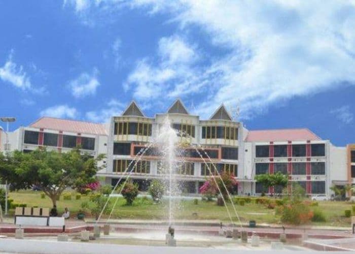 Mengungkap Prestasi Pendidikan Tinggi: 5 Universitas Terbaik di Provinsi Sulawesi Tengah versi UniRank Sebagai Pilihan Bagi Calon Mahasiswa