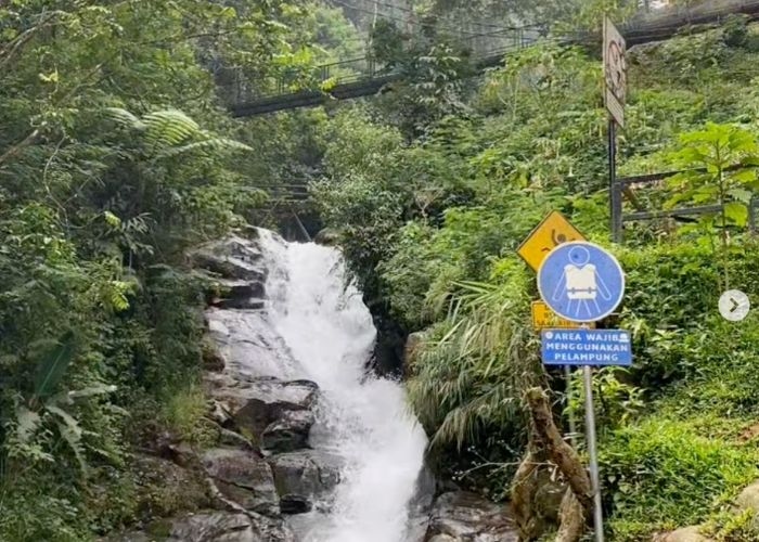 Misteri yang Menyelimuti Curug Panjang: Eksplorasi Mistis di Antara Keindahan Alam